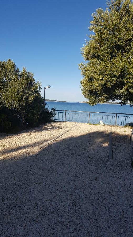 Apartments Desire Zaboric Bagian luar foto